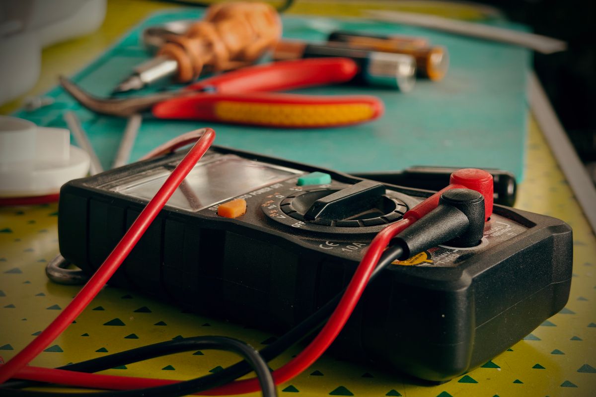How to Check a Capacitor With a Multimeter Safely
